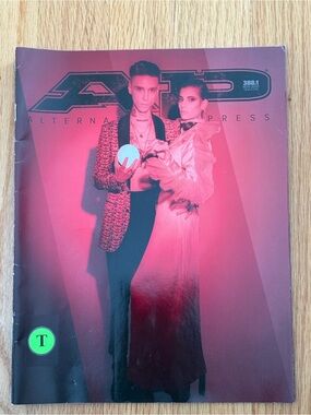 Alternative Press magazine edition 388.1  (Nov 2020) Andy Biersack/Juliet Simms